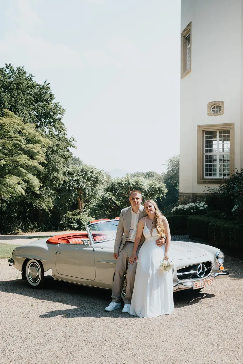 Reportage-Foto der standesamtlichen Trauung von Kimberley und Jan-Niklas auf Schloss Birlinghoven (Bild 37)