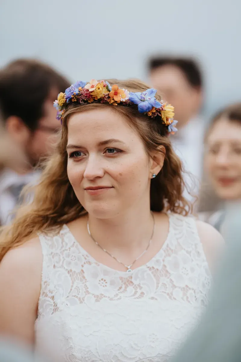 Reportage-Foto der kirchlichen Hochzeit von Anton und Clara im Katholisch-Sozialen Institut Siegburg (Bild 50)