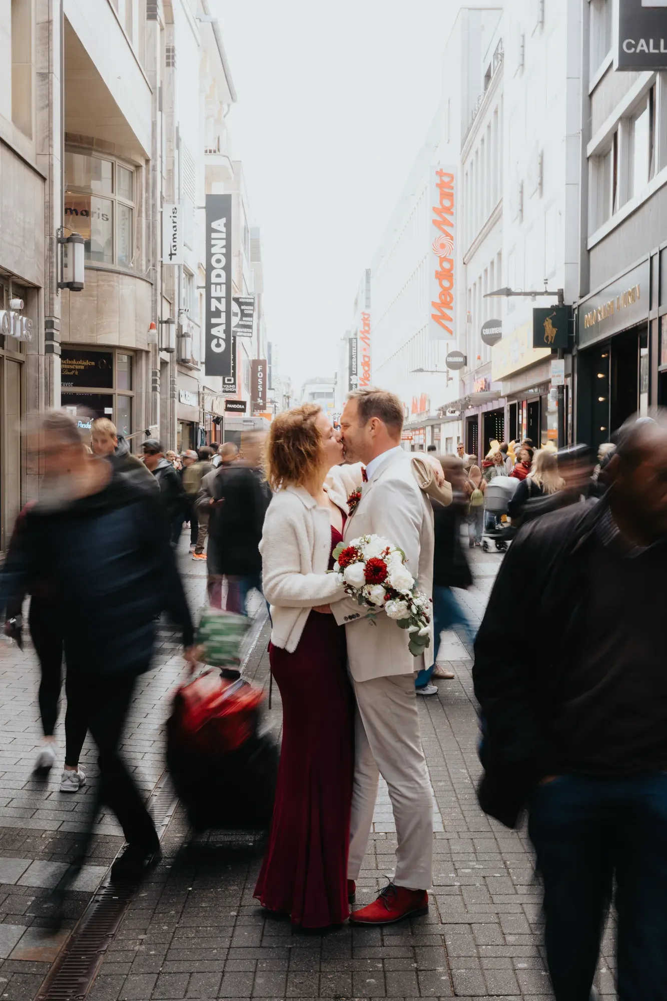 Hochzeitsmoment 02 aus einer Reportage von Philipp Wildfeuer.