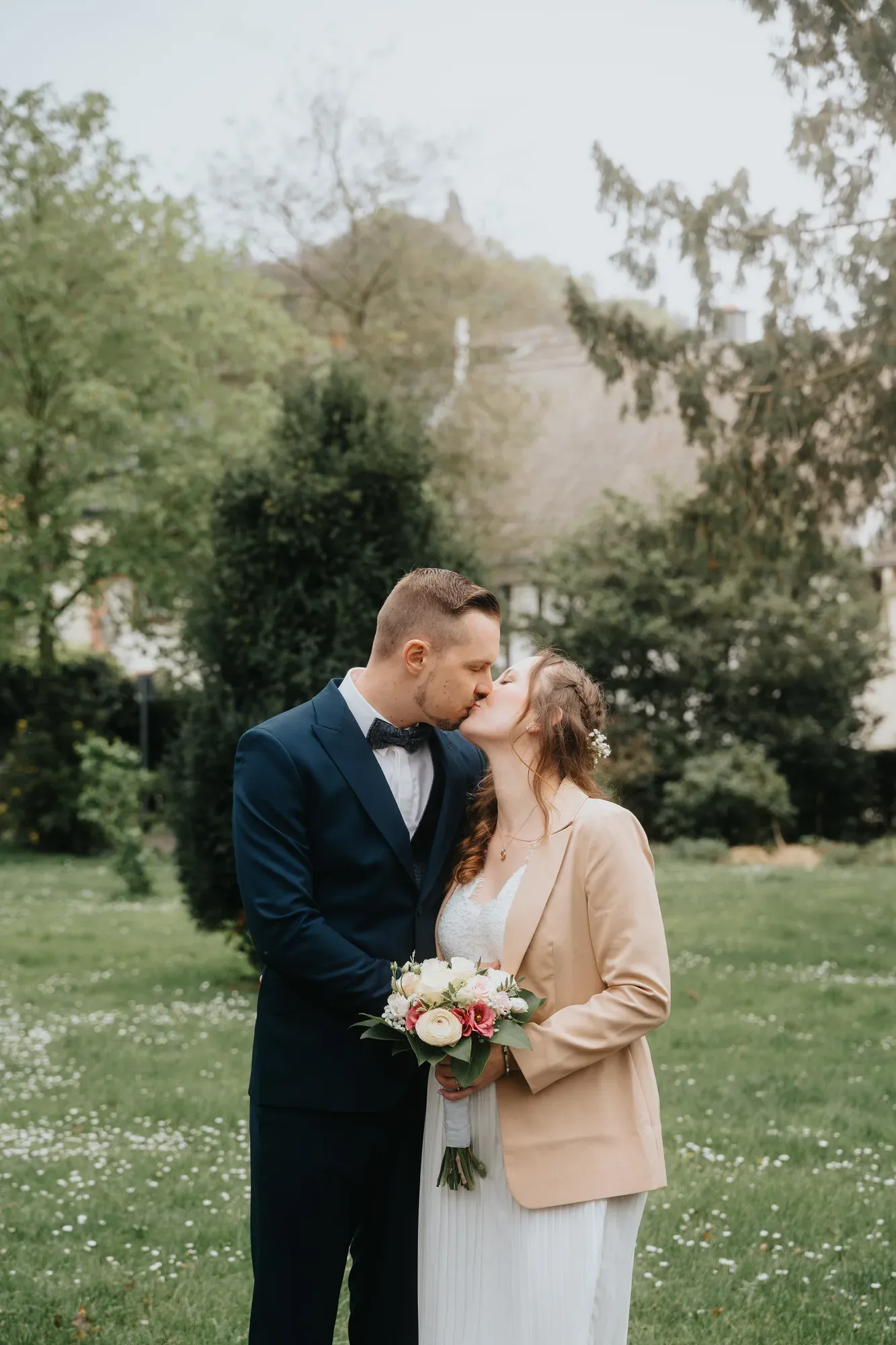 Hochzeitsmoment 11 aus einer Reportage von Philipp Wildfeuer.