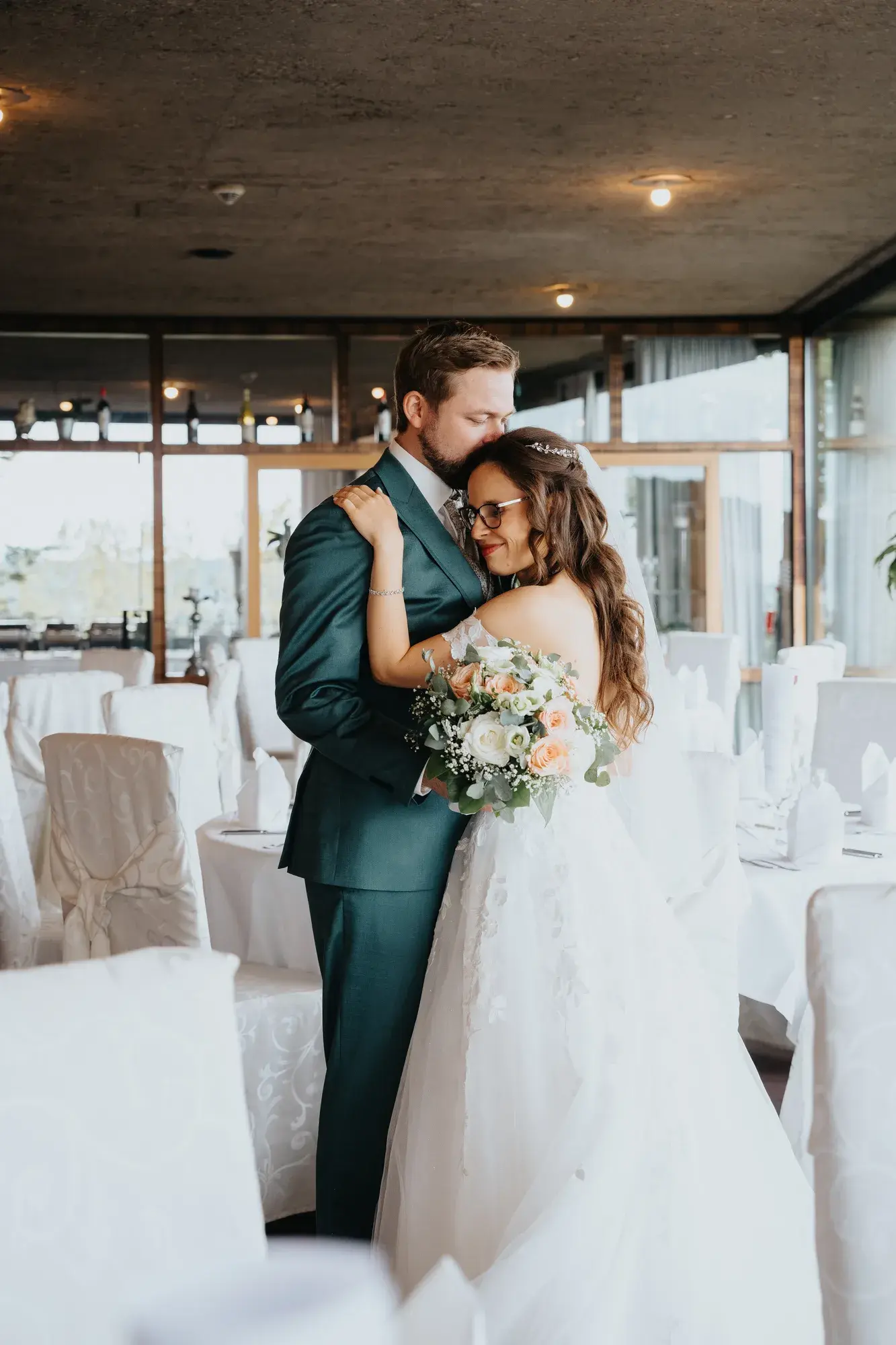 Hochzeitsmoment 57 aus einer Reportage von Philipp Wildfeuer.